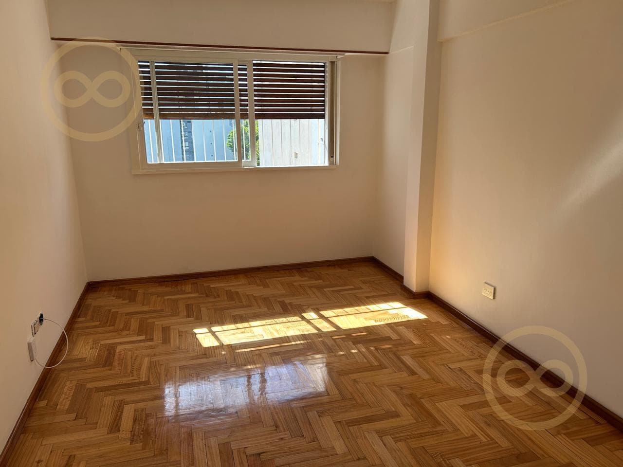 Bright 2-Room Apartment for Sale in the Heart of Villa Crespo