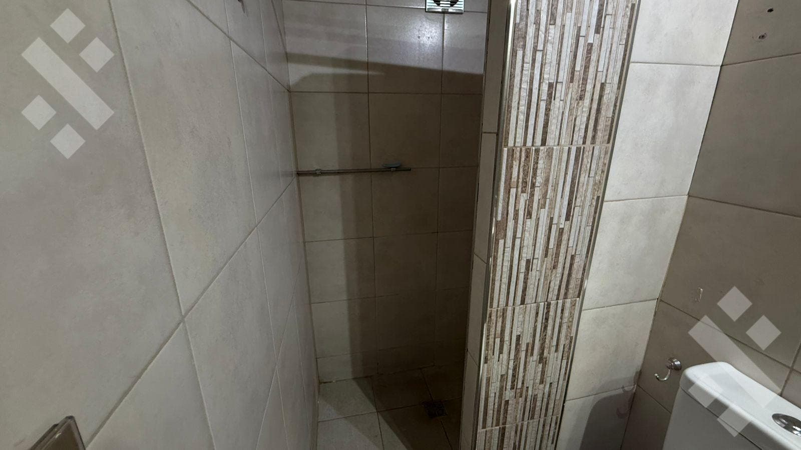 For Rent | 5-Bedroom House | La Sirena Neighborhood | Neuquén