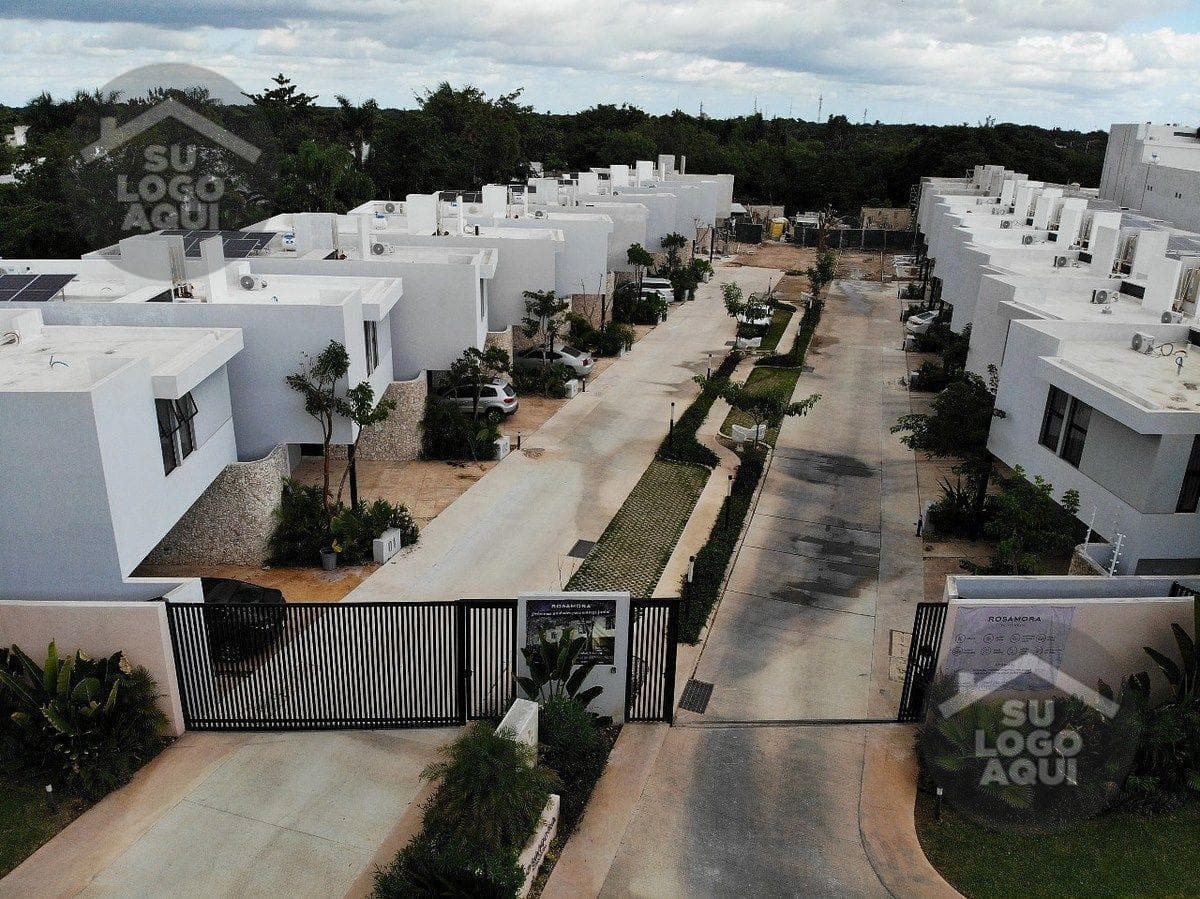 HOUSE FOR SALE IN THE ROSAMORA PRIVATE RESIDENTIAL COMPLEX