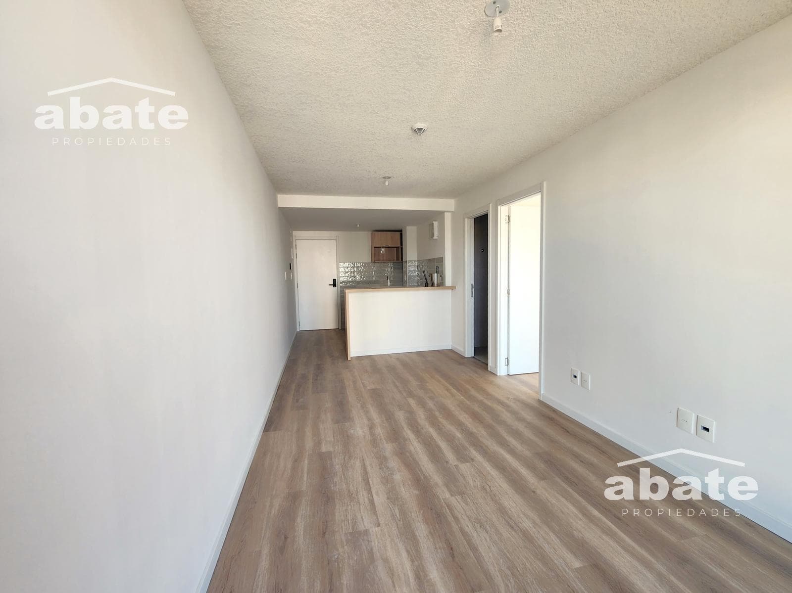 1-Bedroom Apartment for Sale on the Main Street in La Blanqueada