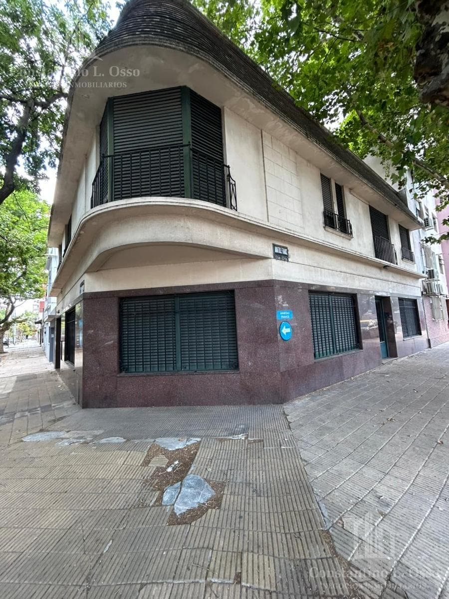 House for Sale in Lanús Este