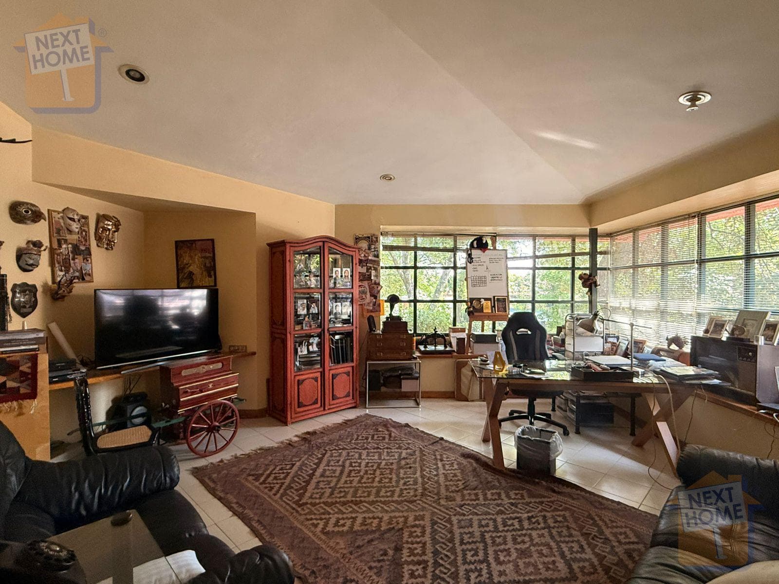 HOUSE FOR SALE IN BOSQUE DE GRANADOS