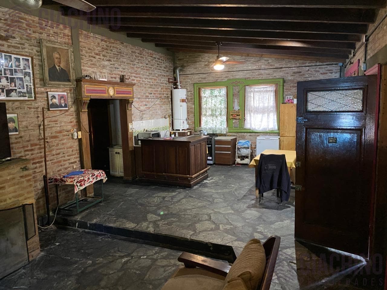 Country House in Hernandez
