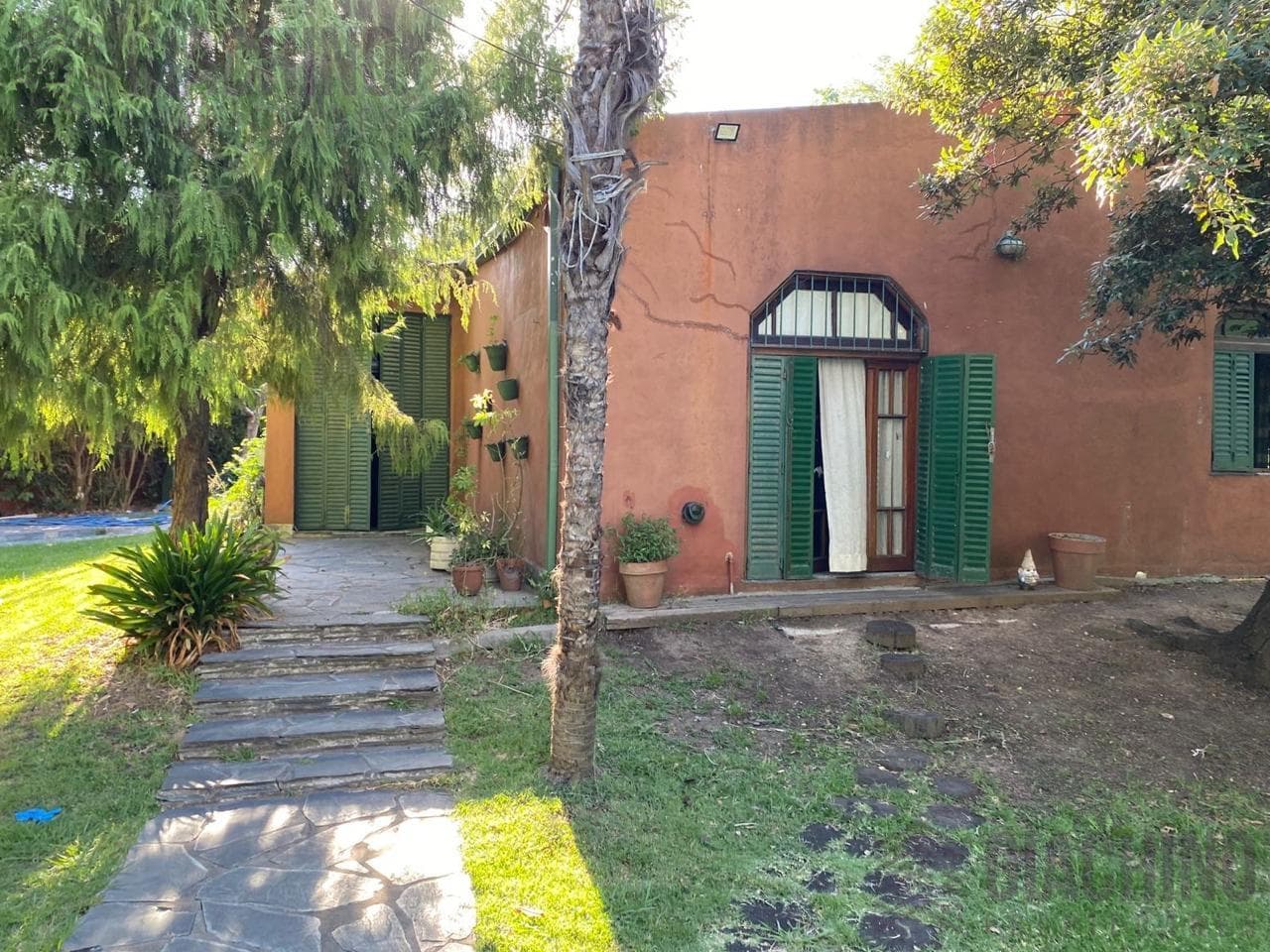 Country House in Hernandez