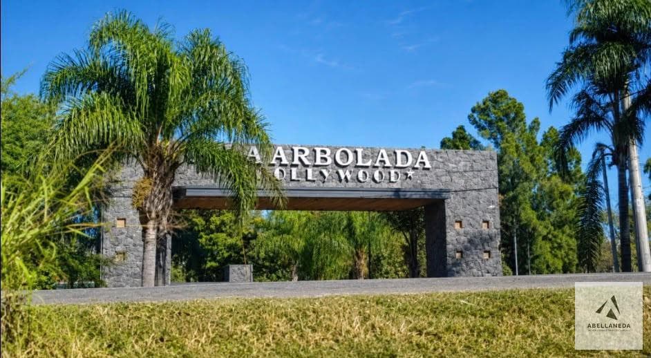 Spacious Single-Story House for Sale