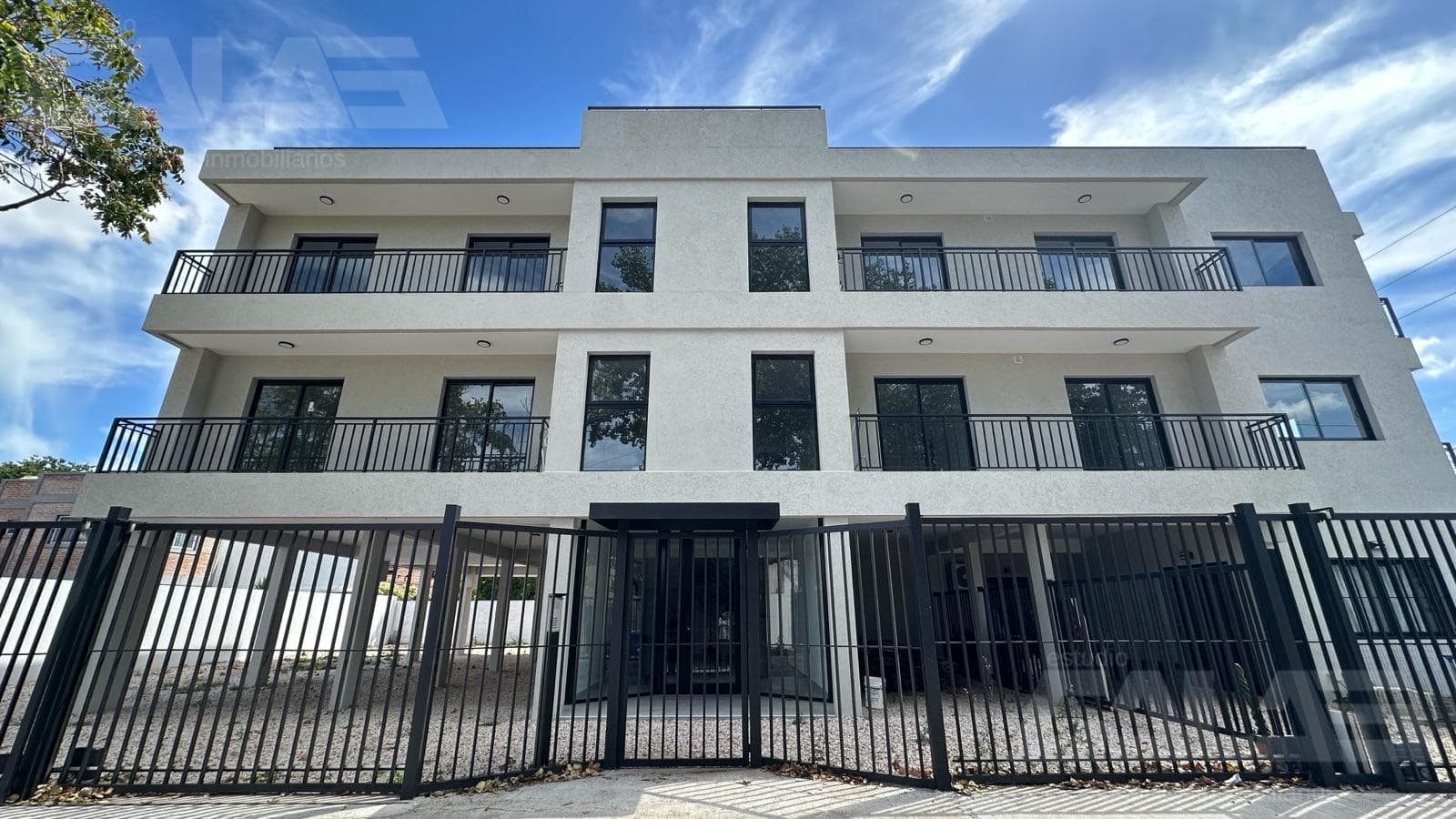 2-room apartment - 1 bedroom - Garage - Terrace - Ituzaingo Norte