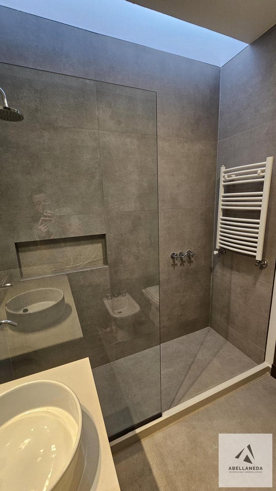 Modern 2-Bedroom Duplex for Sale. Greenville 2
