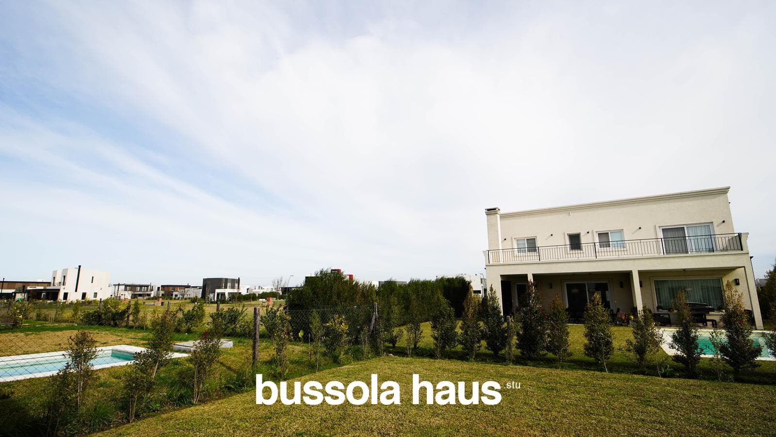 6-room house for sale with a pool in Riberas Puertos Escobar