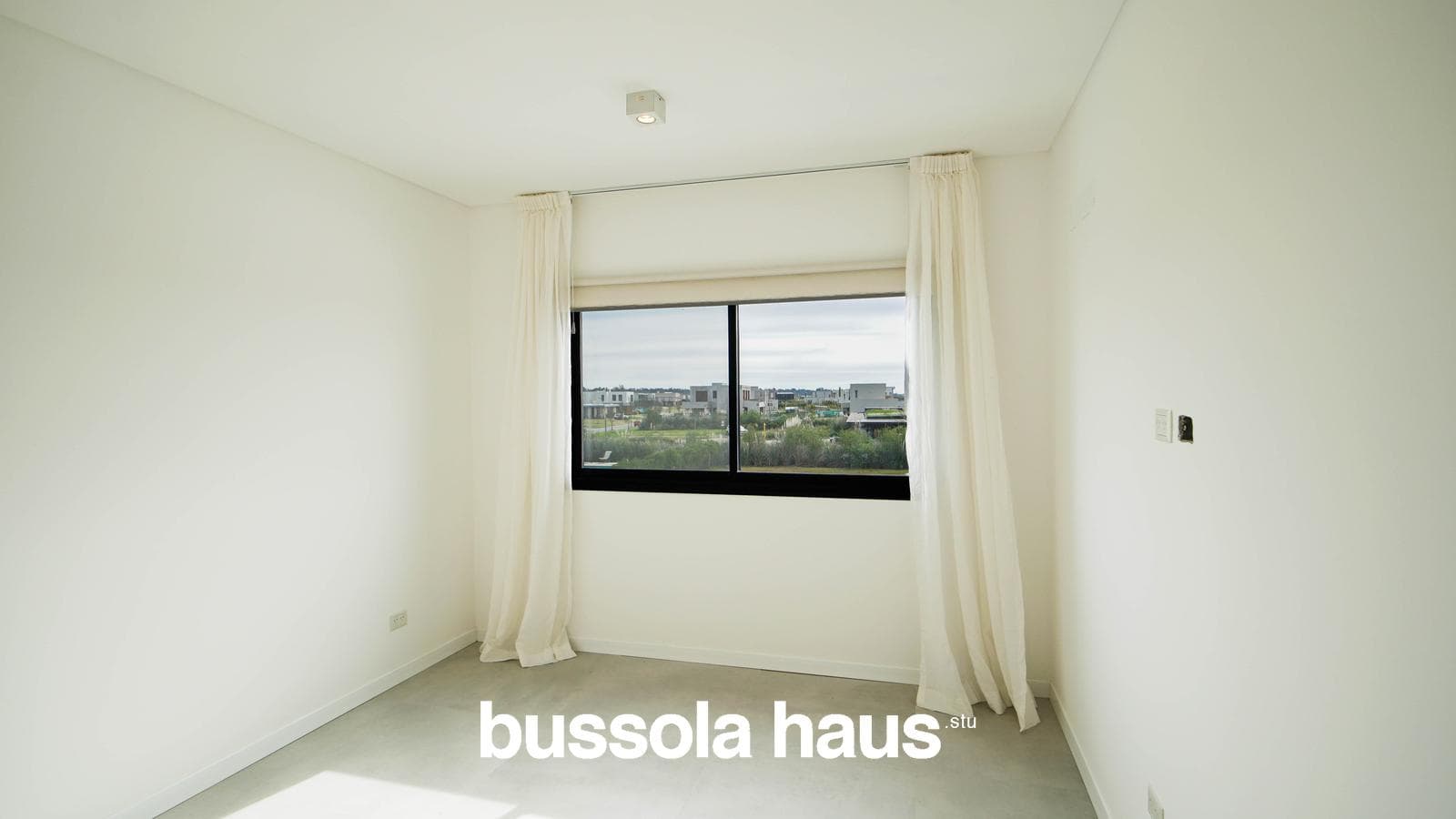 6-room house for sale with a pool in Riberas Puertos Escobar