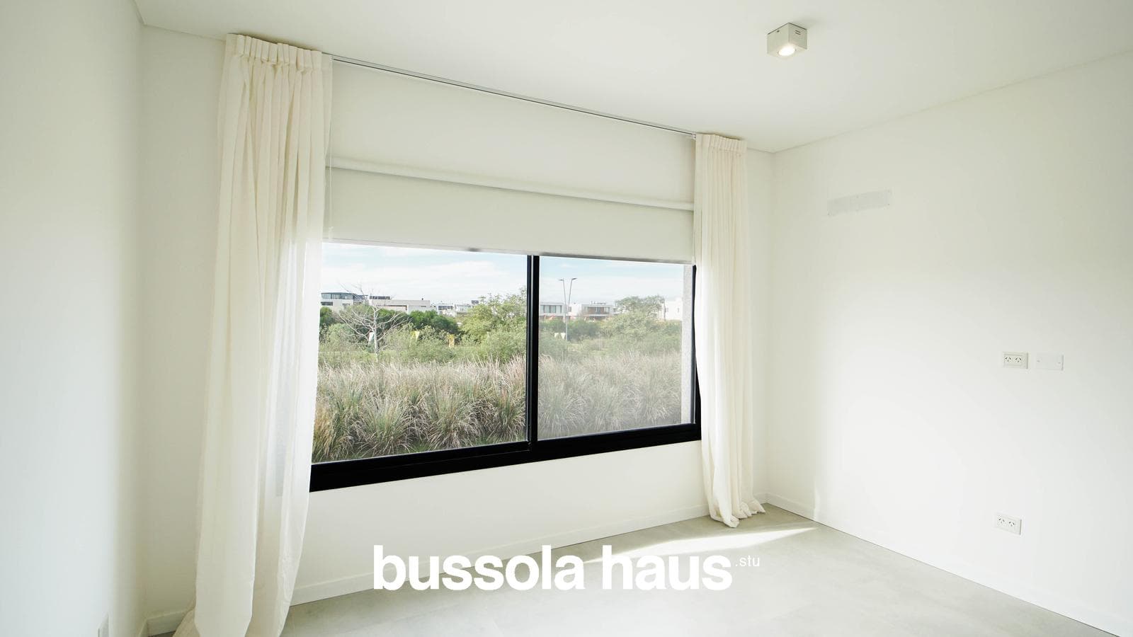 6-room house for sale with a pool in Riberas Puertos Escobar