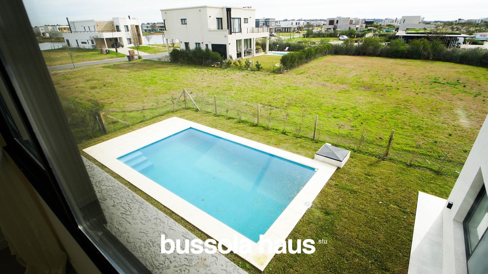 6-room house for sale with a pool in Riberas Puertos Escobar
