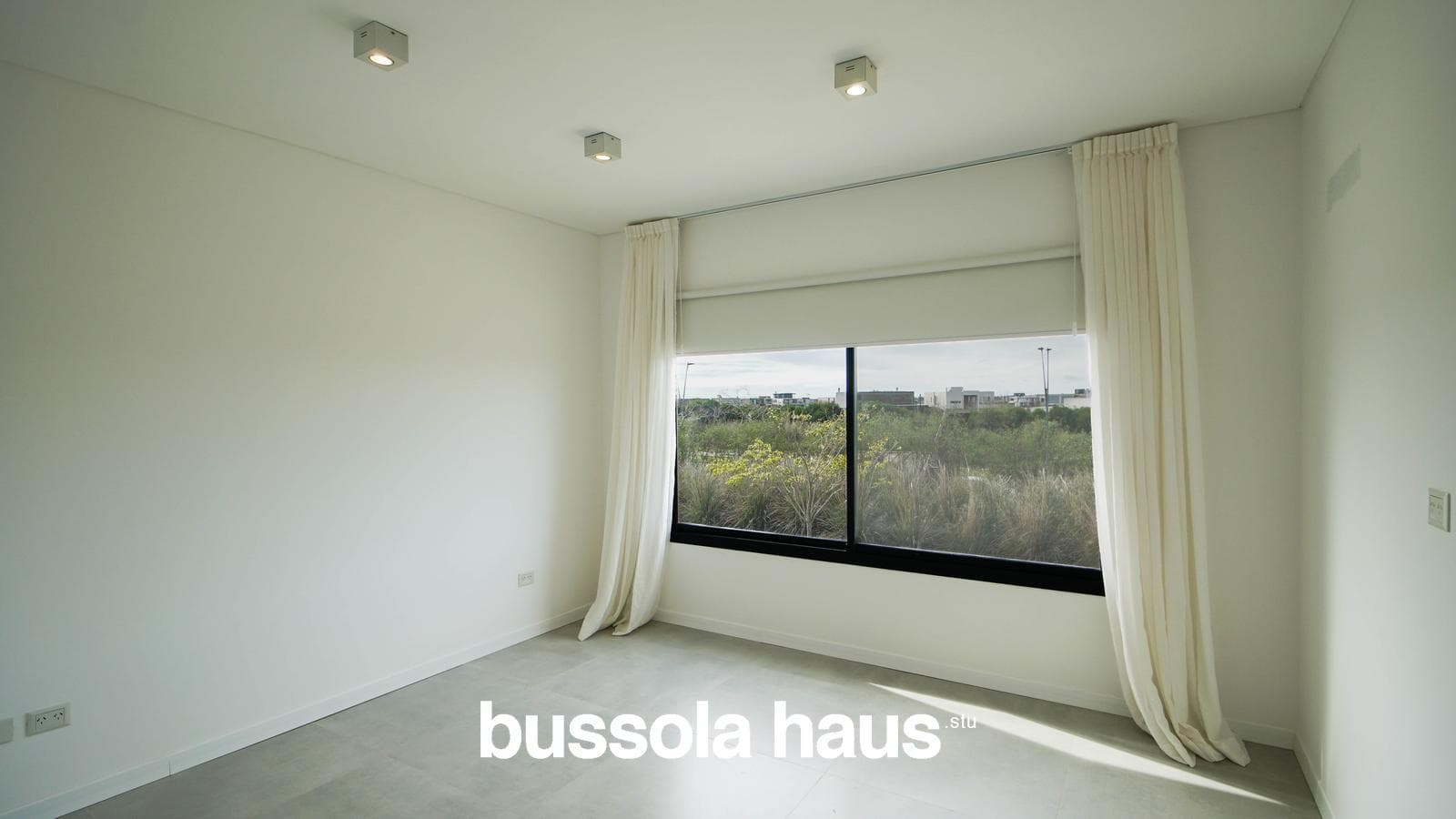 6-room house for sale with a pool in Riberas Puertos Escobar