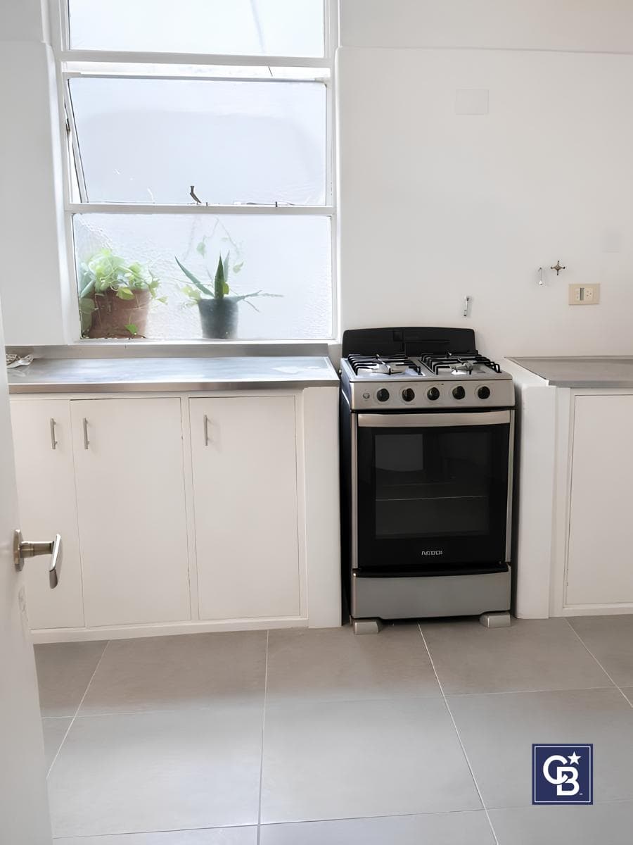 4-room apartment for rent with 2 private terraces, in excellent condition in Recoleta
