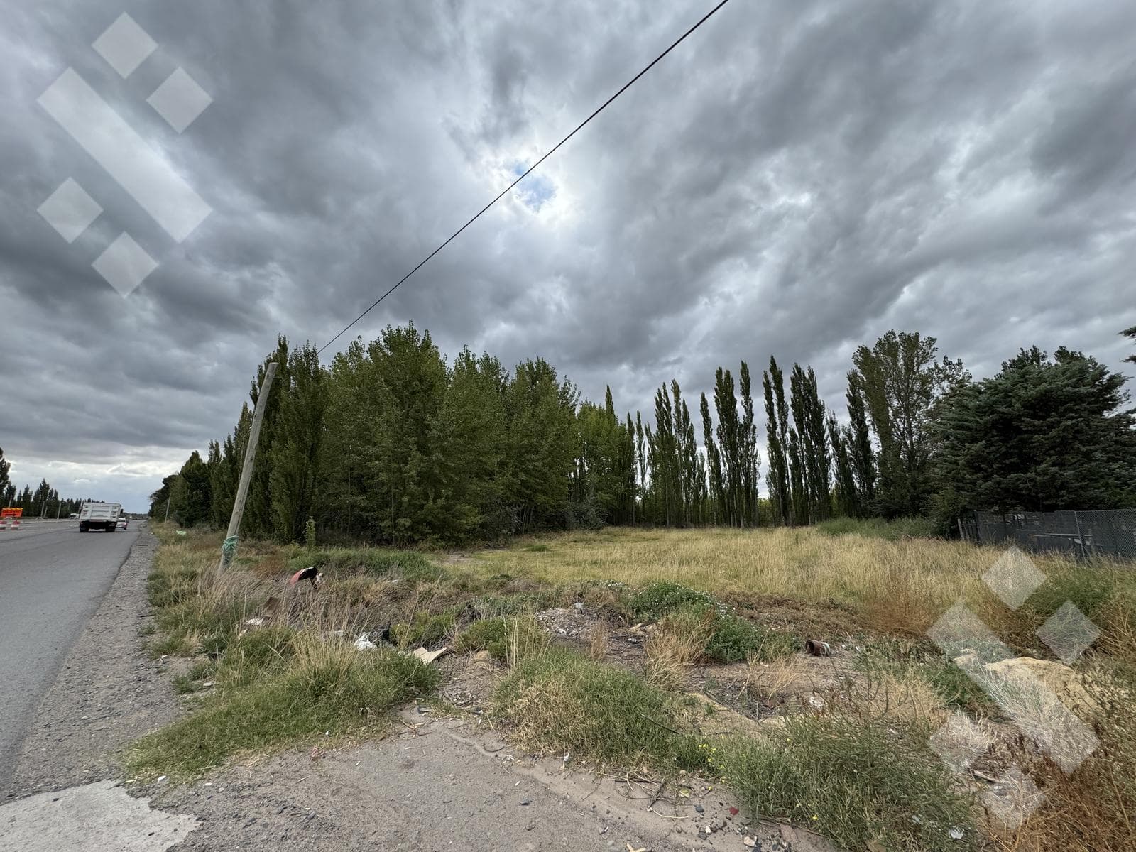 Land for sale on General Fernandez Oro Road