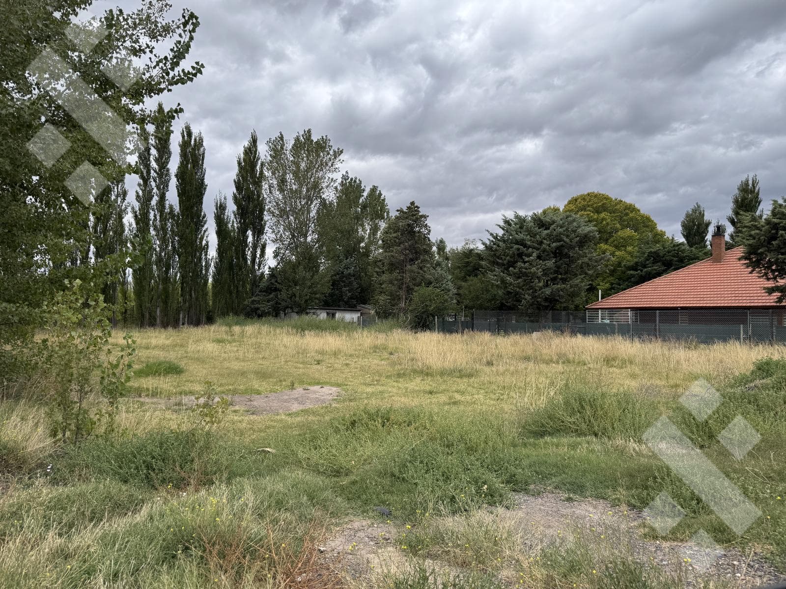 Land for sale on General Fernandez Oro Road