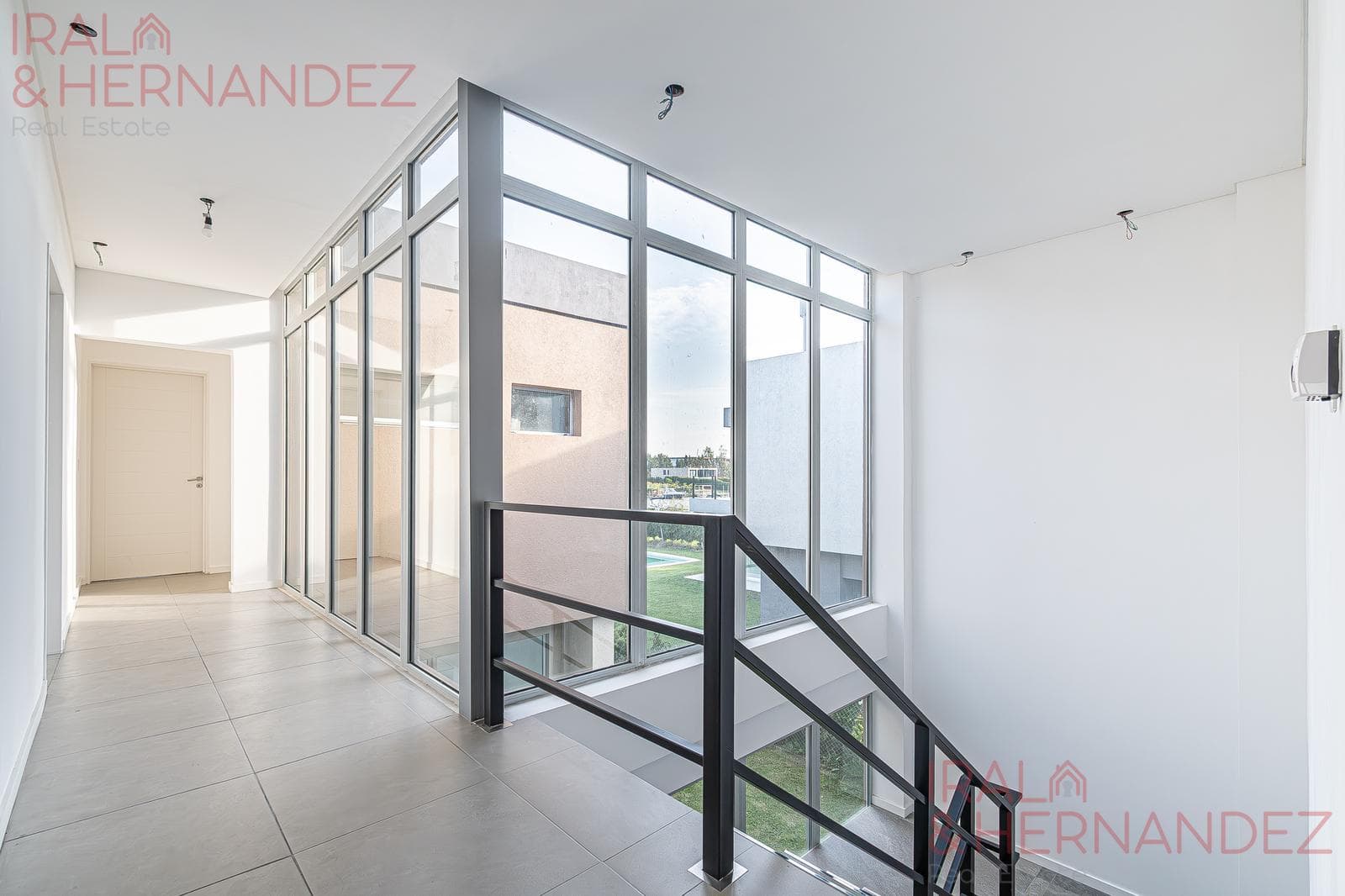 Brand-new house on the river | 5 suites | pool and barbecue | Barrio Náutico San Juan, Tigre