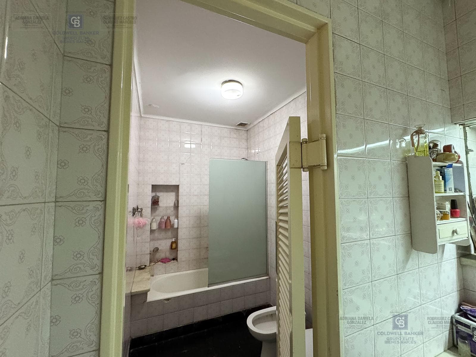 4-ROOM HOUSE FOR SALE WITH GARAGE IN LA PATERNAL