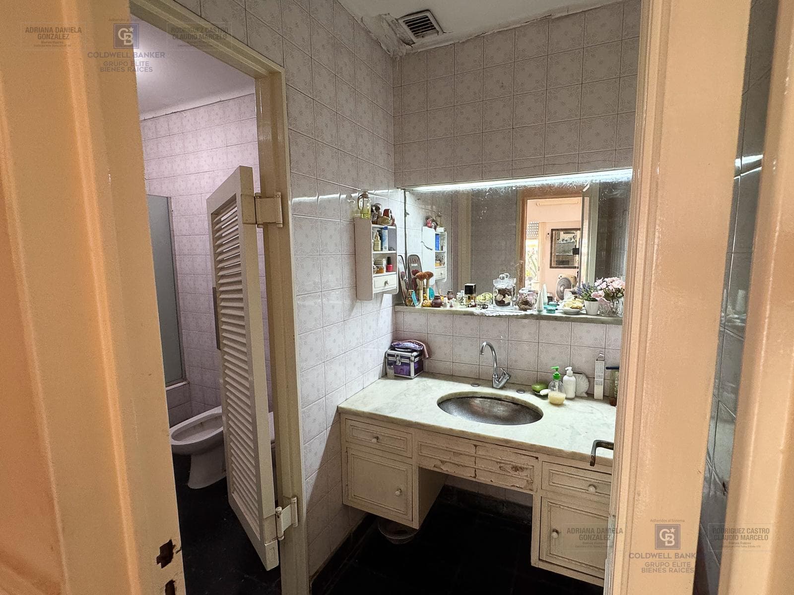 4-ROOM HOUSE FOR SALE WITH GARAGE IN LA PATERNAL