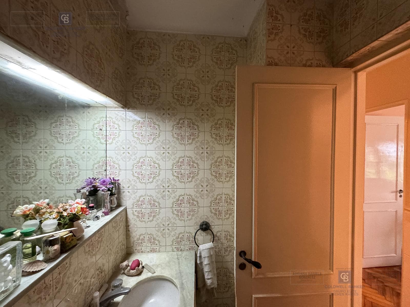 4-ROOM HOUSE FOR SALE WITH GARAGE IN LA PATERNAL