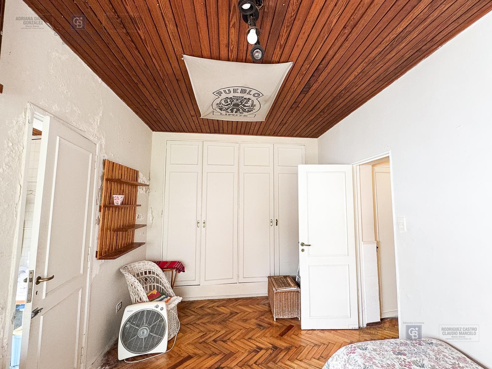 4-ROOM HOUSE FOR SALE WITH GARAGE IN LA PATERNAL