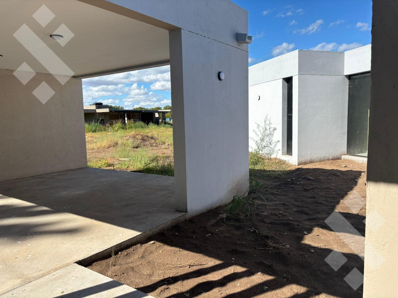 3-BEDROOM HOUSE FOR SALE - VILLA DEL RIO NAUTICO GATED COMMUNITY, GENERAL ROCA