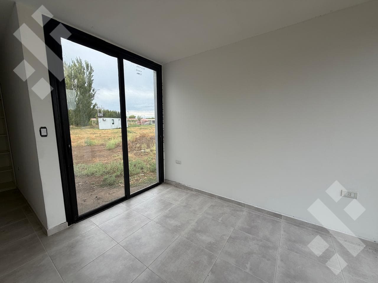 3-BEDROOM HOUSE FOR SALE - VILLA DEL RIO NAUTICO GATED COMMUNITY, GENERAL ROCA