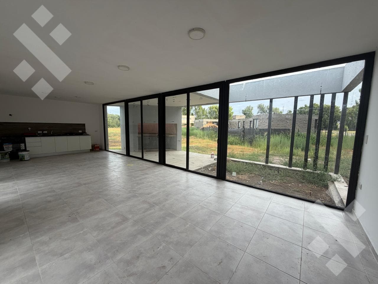 3-BEDROOM HOUSE FOR SALE - VILLA DEL RIO NAUTICO GATED COMMUNITY, GENERAL ROCA
