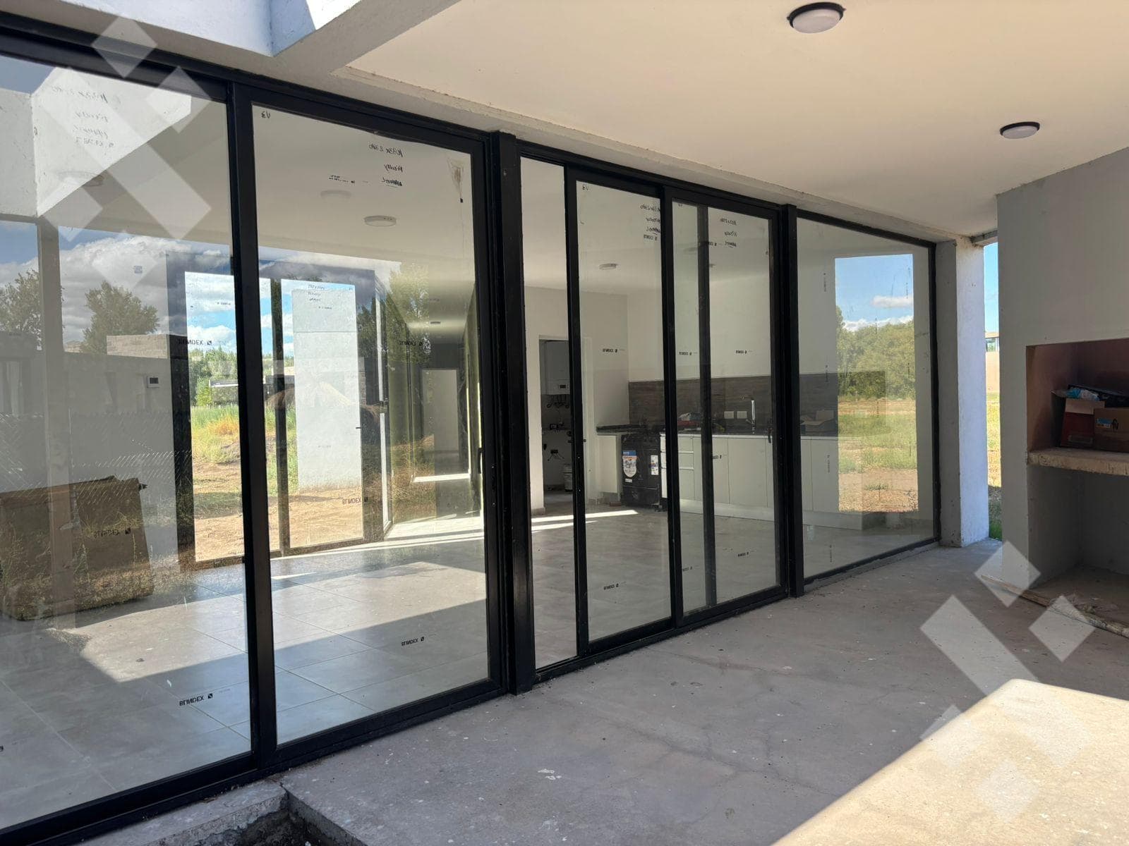 3-BEDROOM HOUSE FOR SALE - VILLA DEL RIO NAUTICO GATED COMMUNITY, GENERAL ROCA