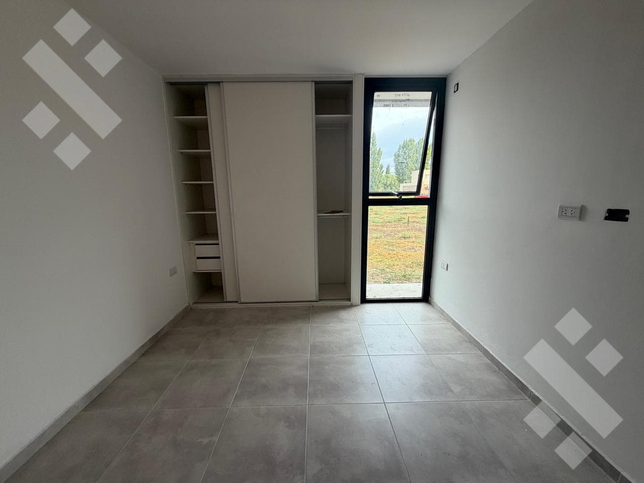 3-BEDROOM HOUSE FOR SALE - VILLA DEL RIO NAUTICO GATED COMMUNITY, GENERAL ROCA
