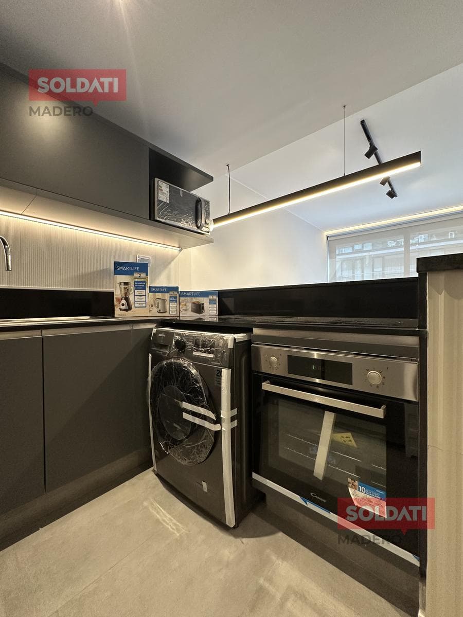 Brand-new Lumiere Building. 2-room apartment, 57 m², furnished and fully equipped. Ready to move in or rent.