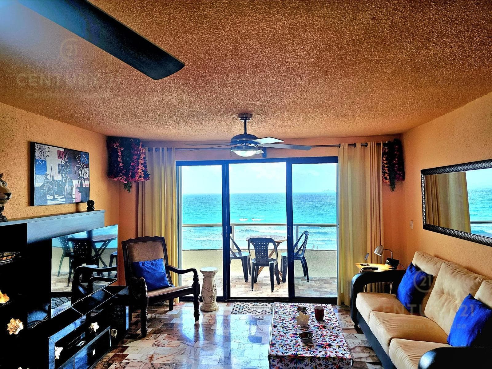 2-Bedroom Apartment for Rent on the Beachfront | Villas Marlin Cancun | C4121