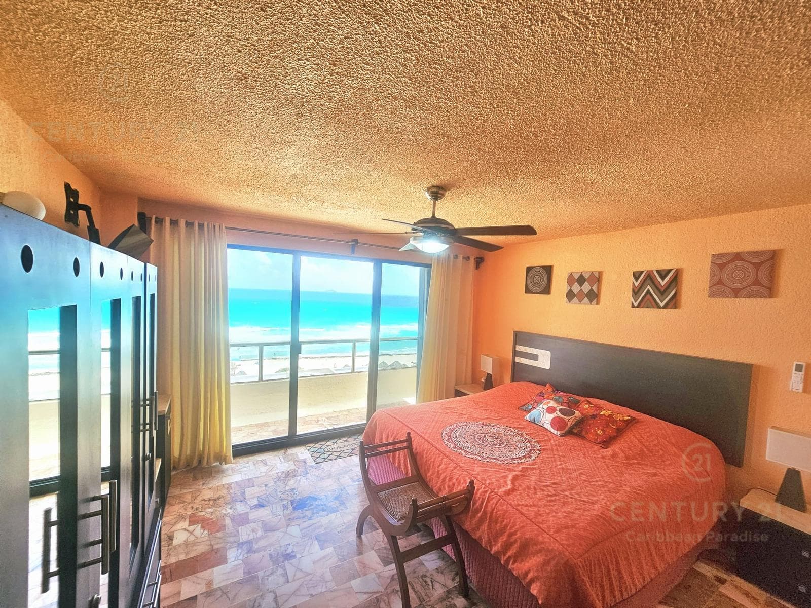 2-Bedroom Apartment for Rent on the Beachfront | Villas Marlin Cancun | C4121