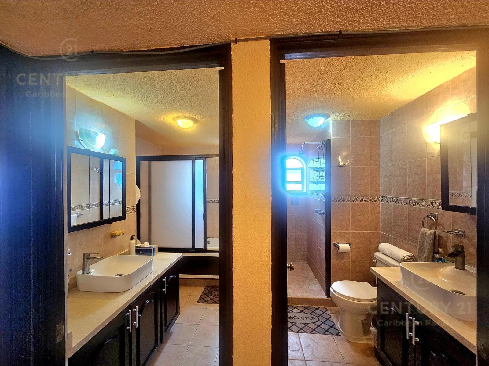 2-Bedroom Apartment for Rent on the Beachfront | Villas Marlin Cancun | C4121