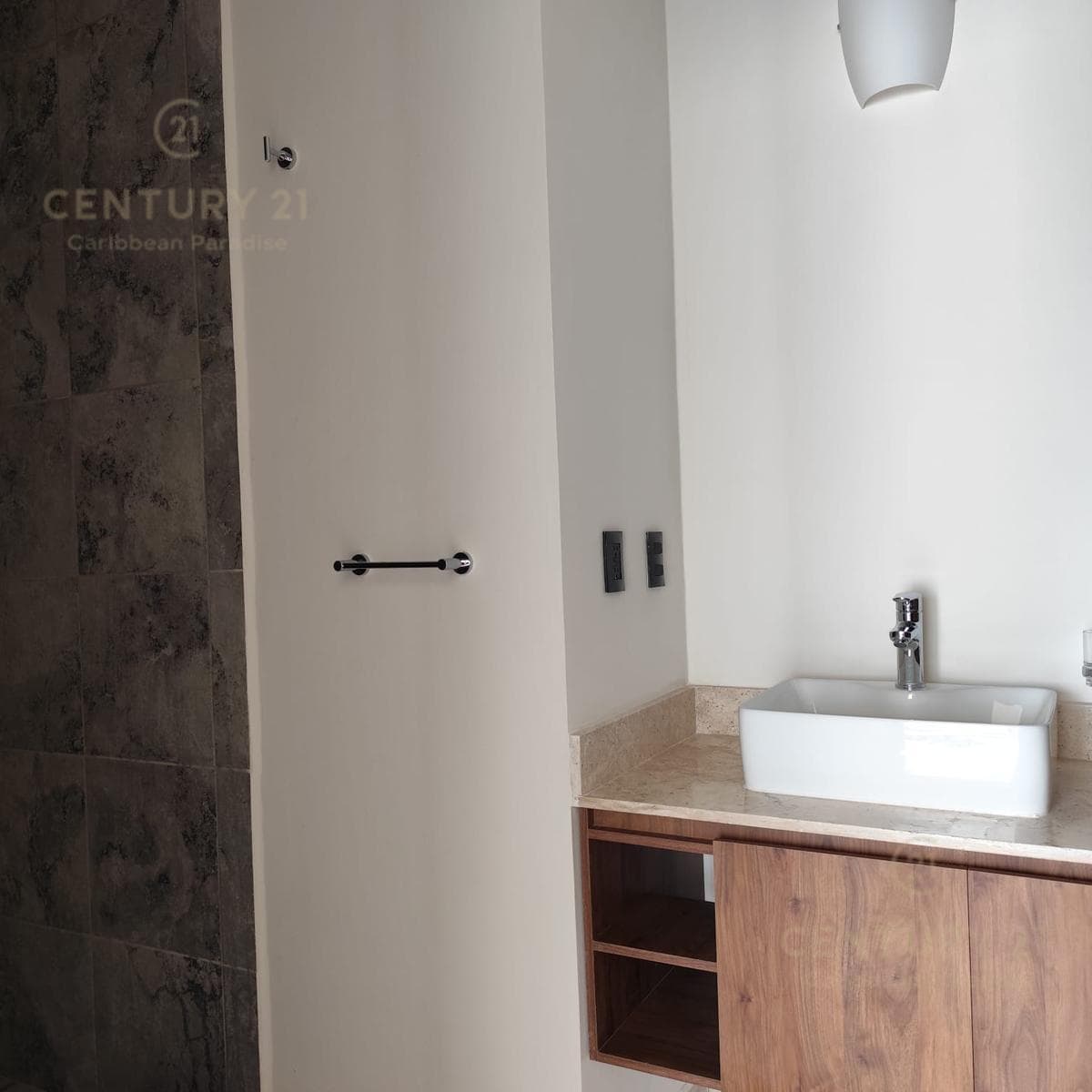 2-Bedroom Apartment for Rent at H Living Condos in Cancún | Near Huayacán and the Beach | C4132