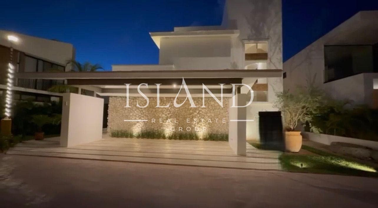 CASA EN VENTA EN CANCUN, RESIDENCIAL LAGOS DEL SOL
