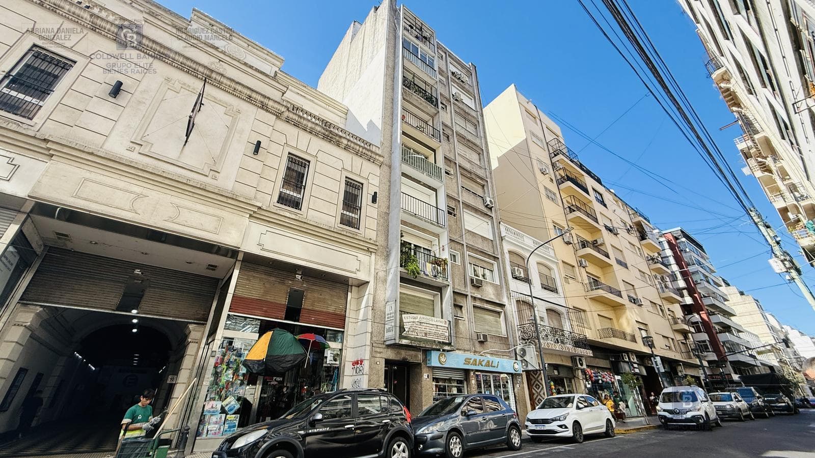 4-Room Apartment for Sale in Balvanera