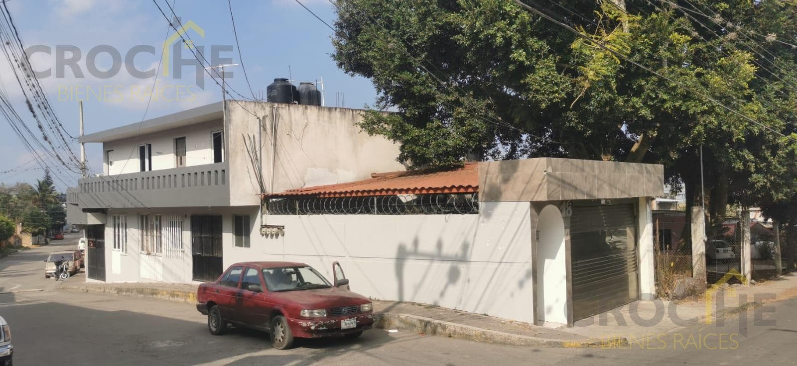PROPERTY FOR SALE WITH 1 HOUSE, 2 COMMERCIAL SPACES, AND 5 ROOMS IN EL LENCERO, EMILIANO ZAPATA MUNICIPALITY, VERACRUZ