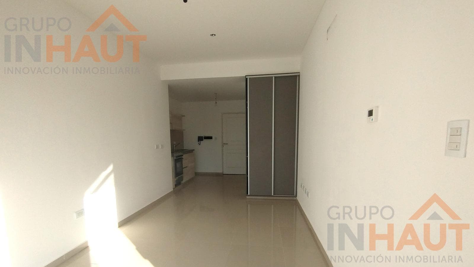 Studio Apartment with Garage in the Conluencia Urbana Area