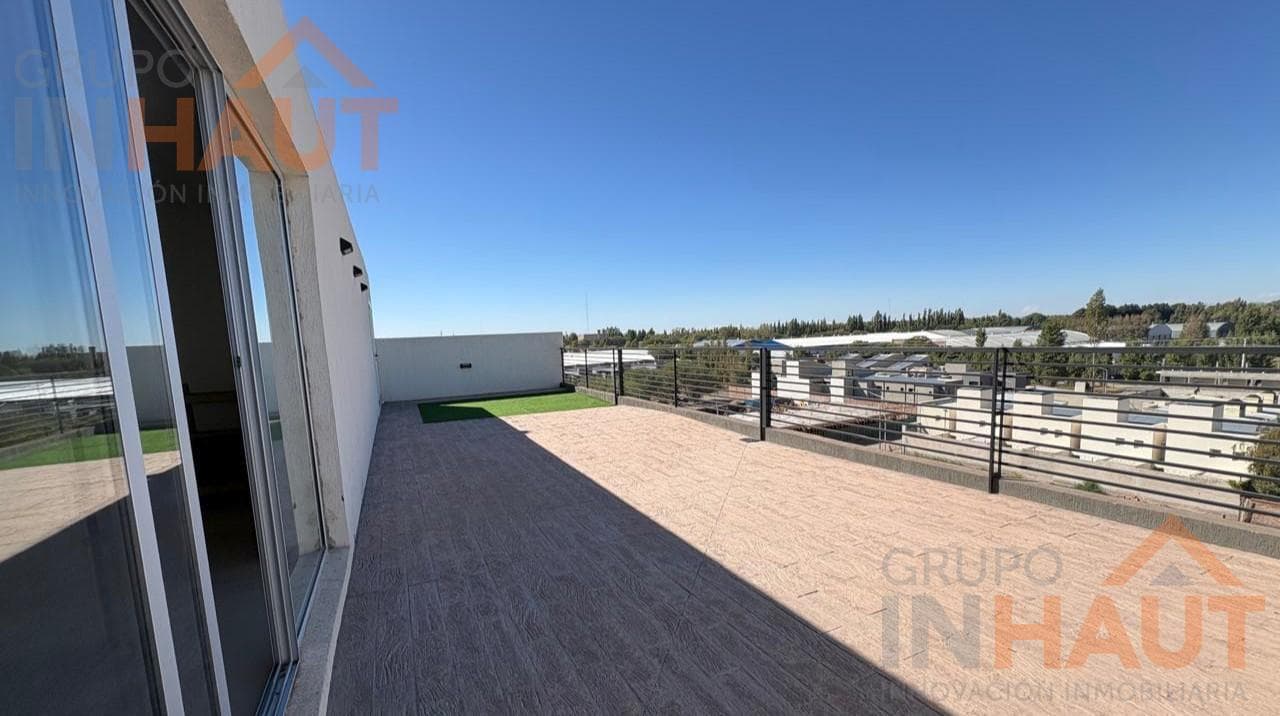 Studio Apartment with Garage in the Conluencia Urbana Area
