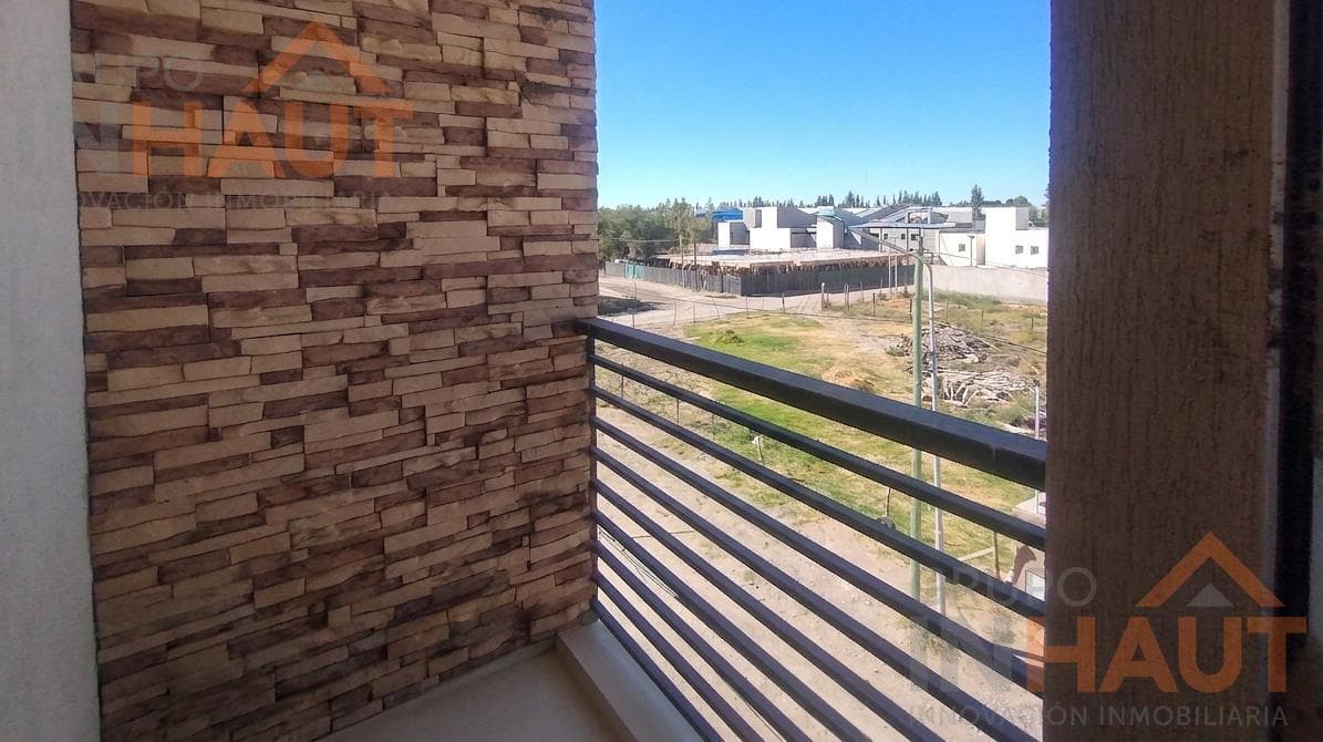 Studio Apartment with Garage in the Conluencia Urbana Area