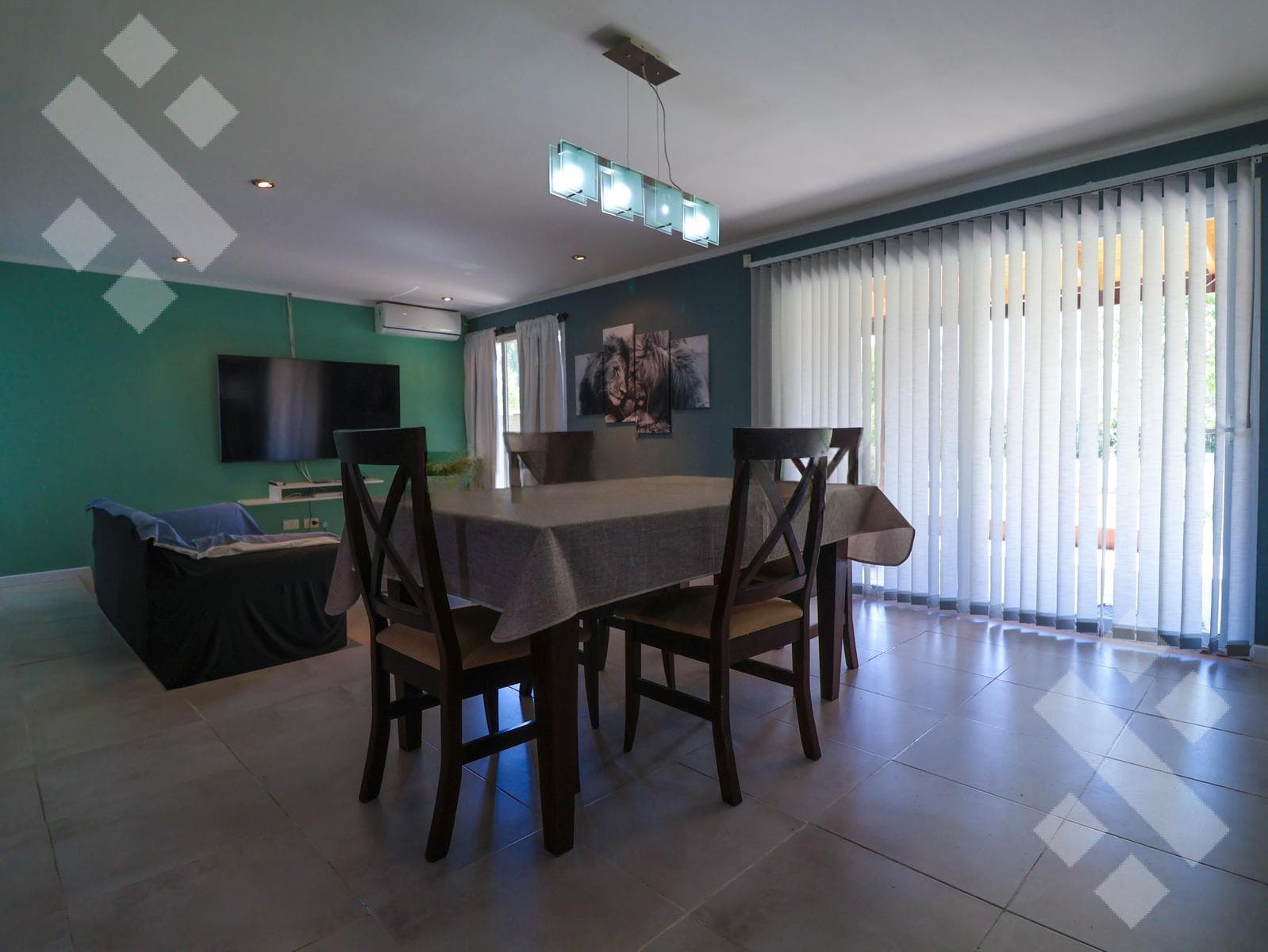 2-Bedroom House for Sale, with Pool, in the La Castellana II Gated Community, Neuquén