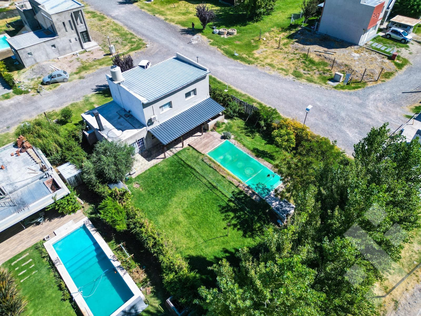 2-Bedroom House for Sale, with Pool, in the La Castellana II Gated Community, Neuquén