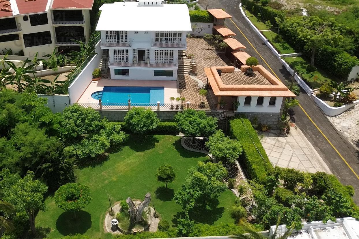 House for Sale in the Marina Brisas Subdivision, Acapulco, Gro.