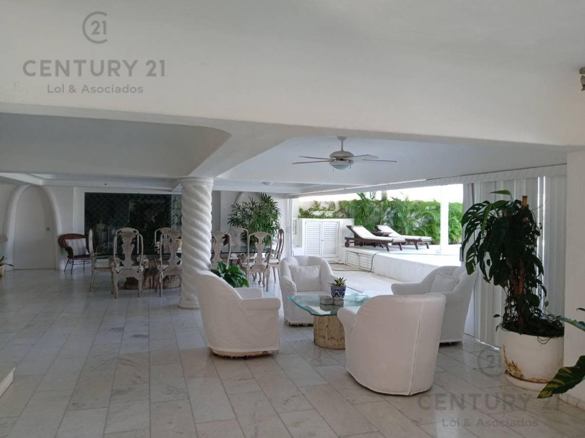 House for Sale in the Brisas Guitarrón Subdivision, Acapulco, Gro.