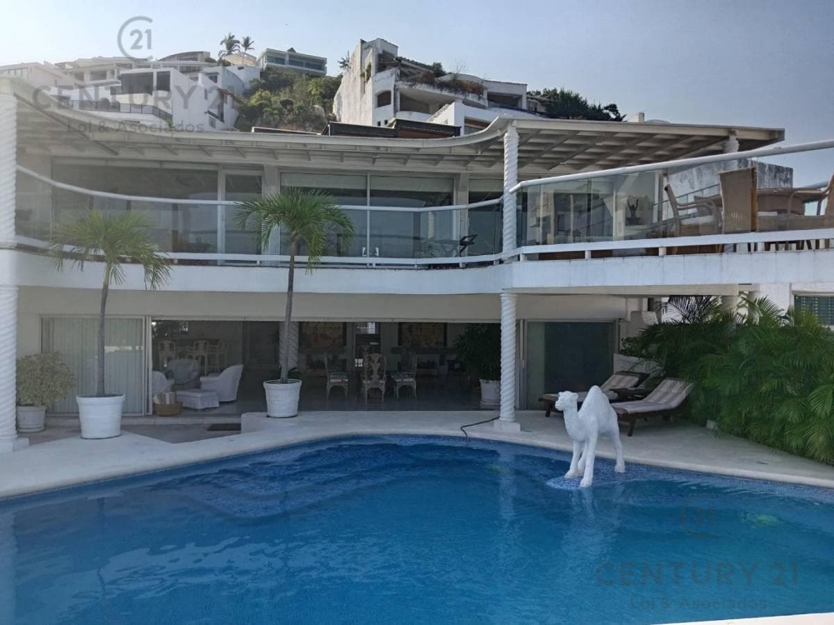 House for Sale in the Brisas Guitarrón Subdivision, Acapulco, Gro.