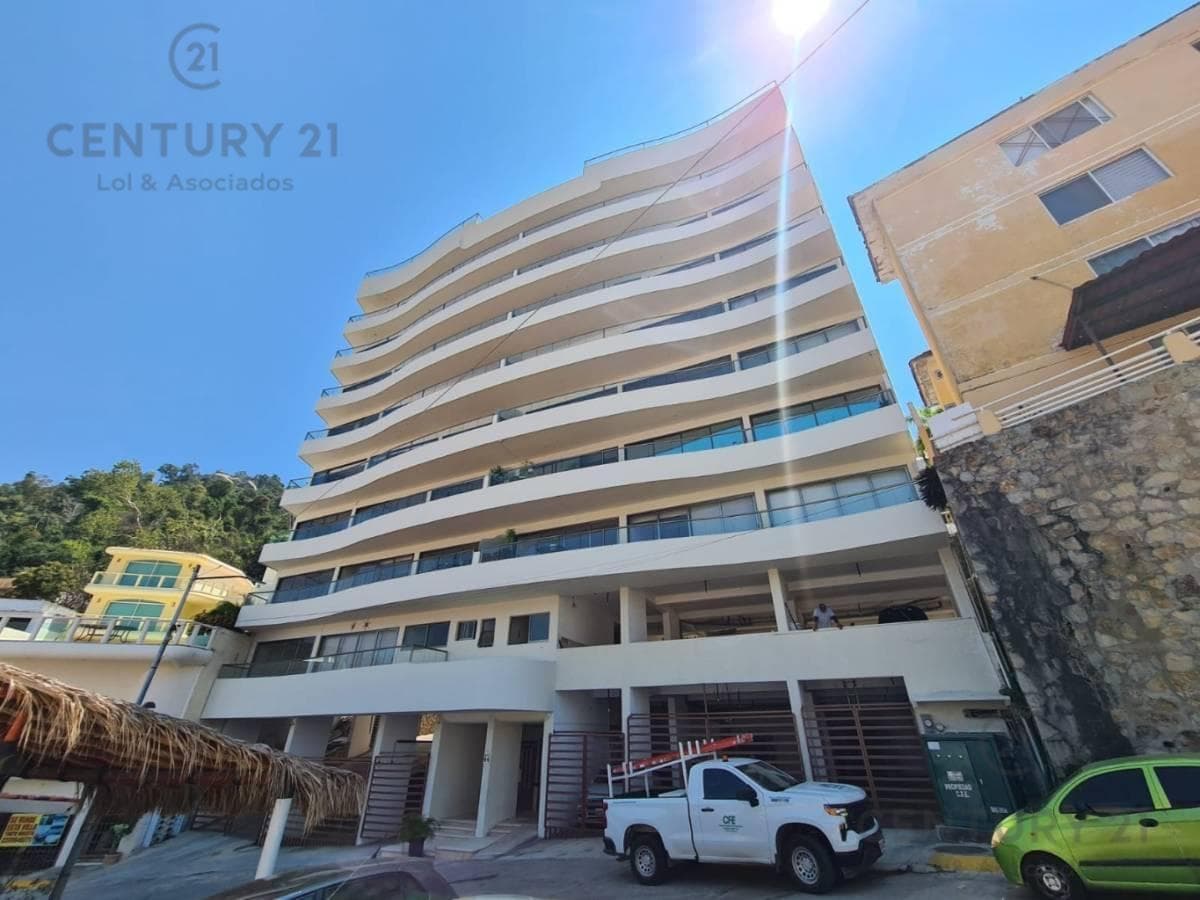 Apartment for Sale in Joyas de Brisamar, Acapulco, Guerrero