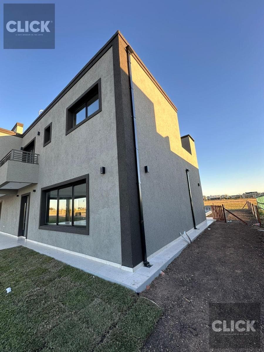 4-room house for sale in El Rebenque
