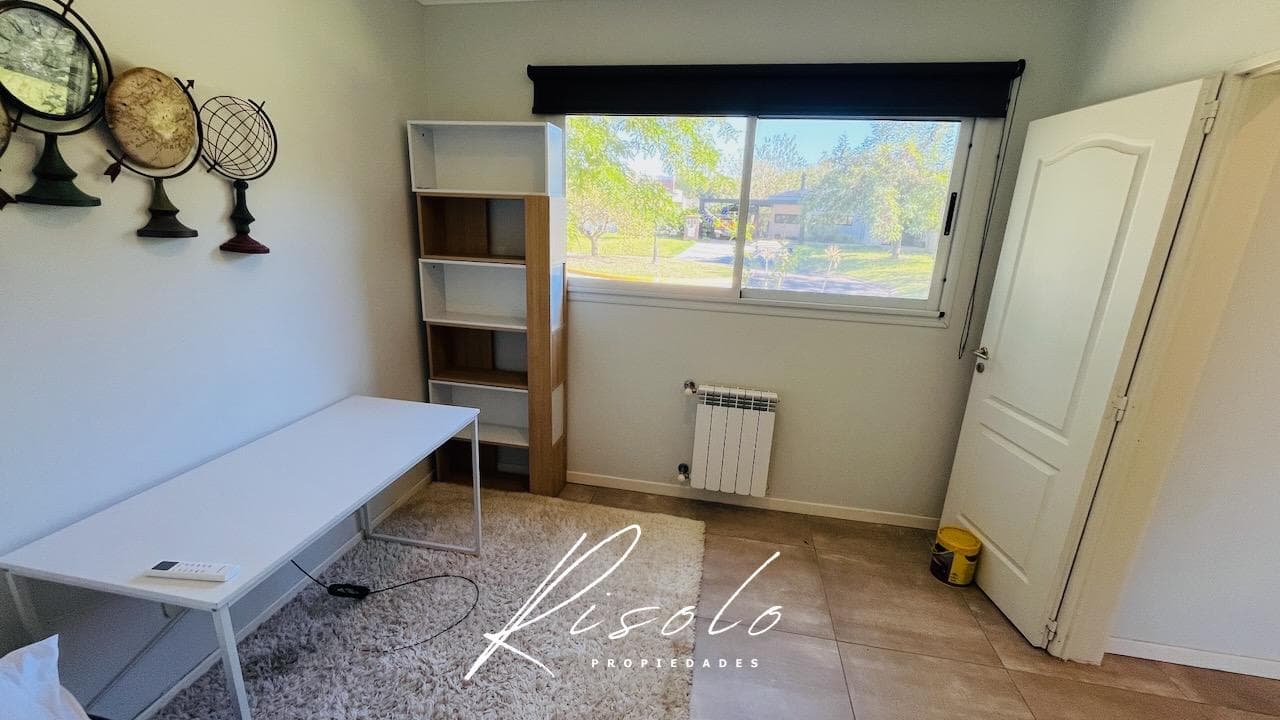 House for Rent, Furnished. Pool, 3 bedrooms. Office. Gated Community, Escobar