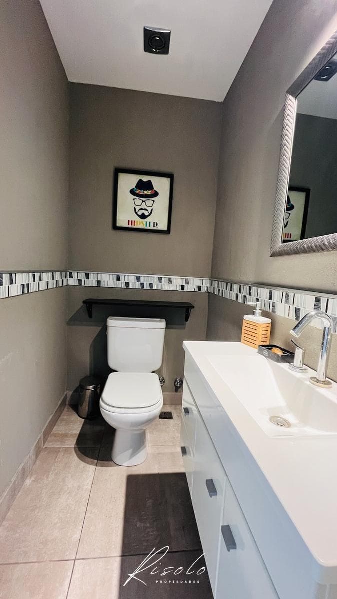 House for Rent, Furnished. Pool, 3 bedrooms. Office. Gated Community, Escobar