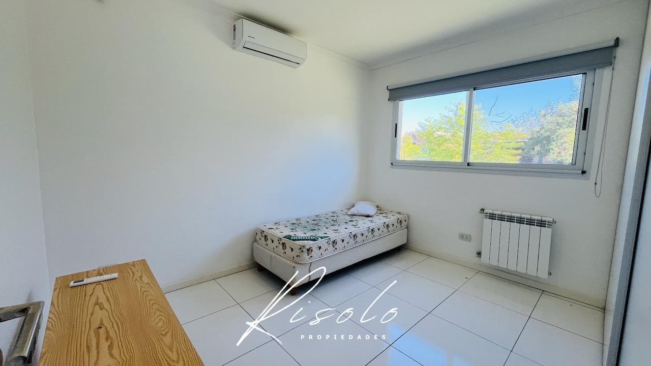 House for Rent, Furnished. Pool, 3 bedrooms. Office. Gated Community, Escobar